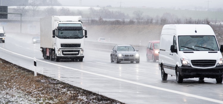 Co zalicza się do transportu ponadgabarytowego?
