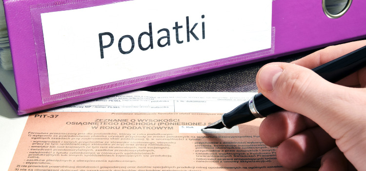 Wypełnianie deklaracji podatkowej PIT-37