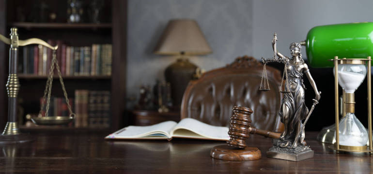 W jakich sprawach możesz zwrócić się o pomoc do radcy prawnego?