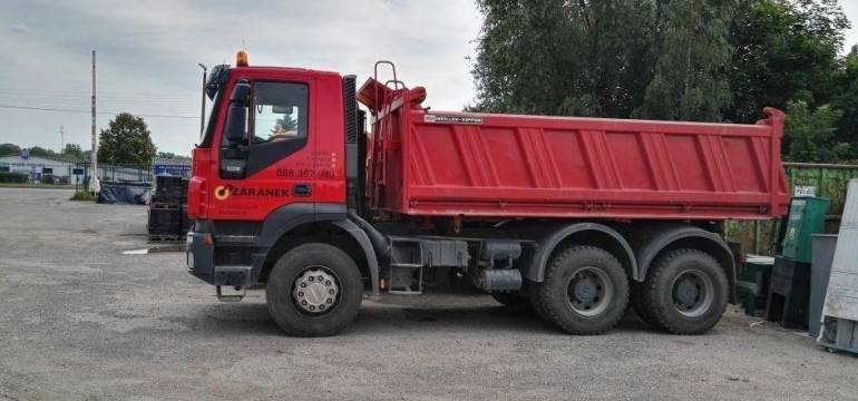 Bezpieczna dostawa materiałów budowlanych z firmą Zaranek Transport