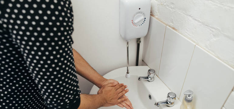 На что обратить внимание при выборе проточного электрического водонагревателя?