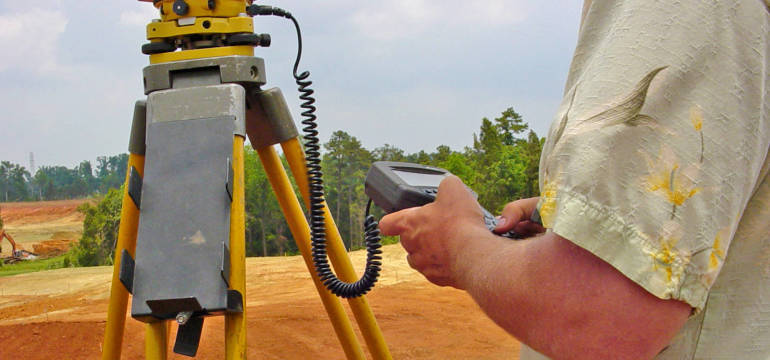 Budowa domu i prace geodezyjne z firmą Geo-Tech