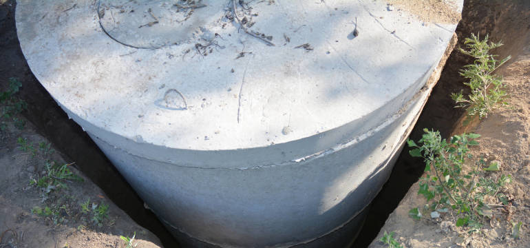 Wybór szamba do domu z firmą Anibud