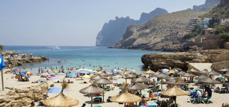 Wakacje first minute z biurem podróży EURO-TOUR