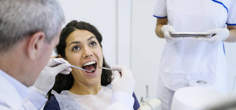 Centrum Stomatologiczne Genesis – endodoncja na najwyższym poziomie