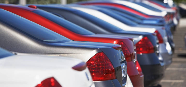 Kiedy warto wynająć samochód w Auto-Fart Jarosław Paszko?   