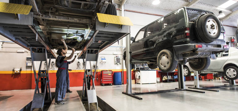 Zadbaj o swój samochód z pomocą warsztatu samochodowego Rafcar