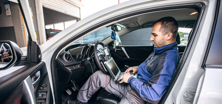 Jak działa diagnostyka komputerowa na stacji obsługi pojazdów w Beta-Serwis?