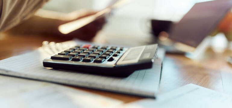 Dla jakich firm biuro rachunkowe Sh Tax kieruje swoje usługi?