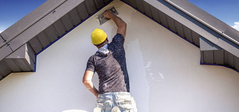 Tynkowanie elewacji w ofercie firmy Progress Work Power