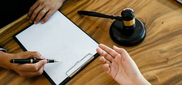 W jakich sytuacjach można wnieść sprawę sądową o odszkodowanie? Kancelaria Adwokacka Magdalena Karaczun 