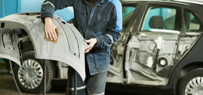 Autoterapia Tomasz Kochan - Profesjonalny warsztat napraw blacharskich w Aleksandrowie Łódzkim.