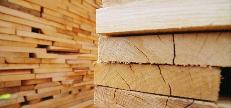 Do czego wykorzystuje się tarcicę? Skałka Tartaczyństwo i Przerób Tarcicy