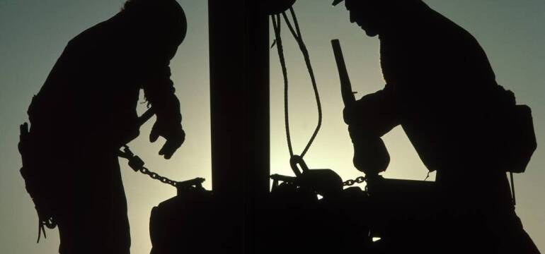 Elektropaks: Jakie są korzyści związane z zastosowaniem przewiertów sterowanych?