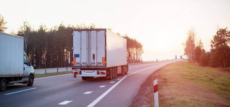 WOJTRANS Wojciech Kaczor - Profesjonalne usługi transportowe dla każdego