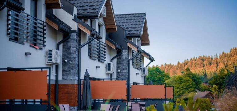 Planujesz podróż do Szczyrku - Poznaj uroki nocowania w Apartamentach nad lipami!