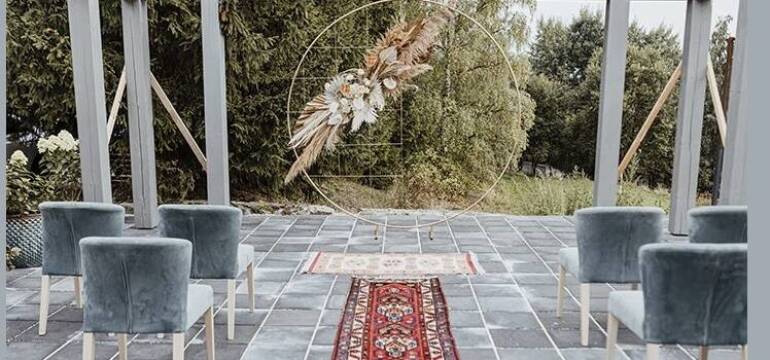 Wynajem dekoracji ślubnych Event Chair - jak stworzyć magiczny klimat na Twoim weselu?