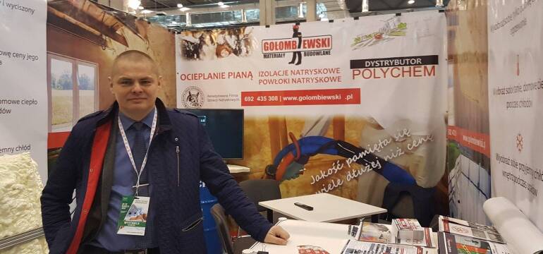 Docieplanie budynków metodą natryskową - postaw na firmę Docieplenia pianą Gołombiewski