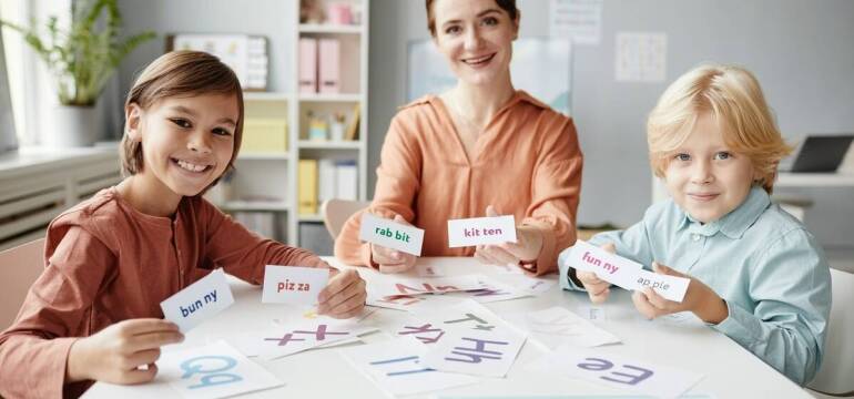 Nauka angielskiego dla dzieci – Centrum Języka Angielskiego Smart