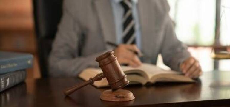 Obsługa prawna umów – Kancelaria Radosława Micewicza-Kłody