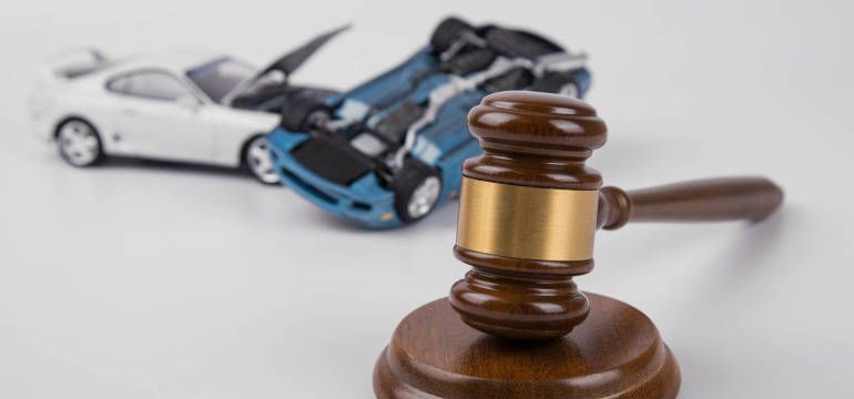 Co zrobić, aby otrzymać odszkodowanie za obrażenia fizyczne po wypadku?