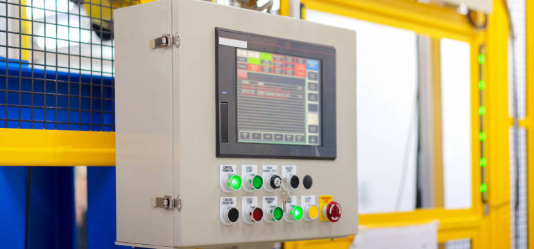 Charakterystyka nowoczesnych paneli operatorskich