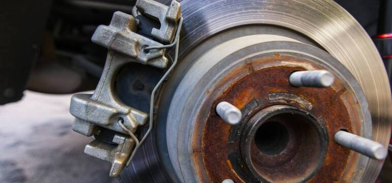 Serwis hamulców w skuterach – Bimoto Kamil Bilski