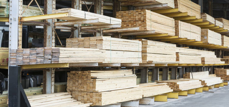 Jakie są rodzaje tarcicy i gdzie się ją wykorzystuje?