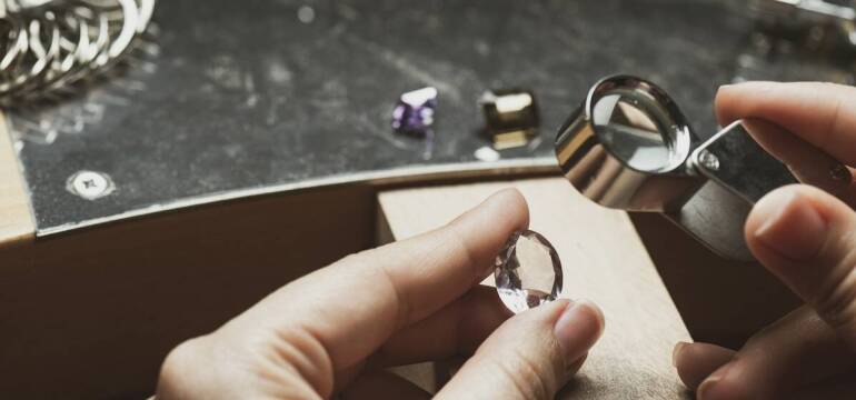 Dożywotni serwis gwarancyjny biżuterii w Krakowie