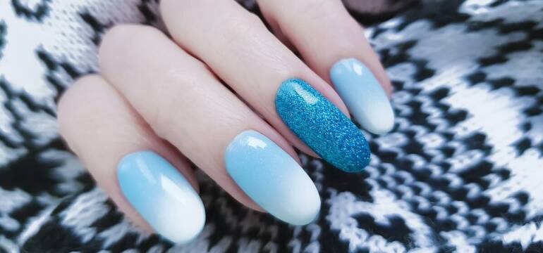 Ombre na paznokciach – elegancja i delikatność w 4Seasons Beauty