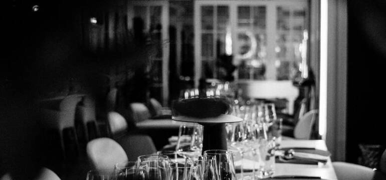 Królewska atmosfera w nowoczesnym wydaniu – K.O.V.