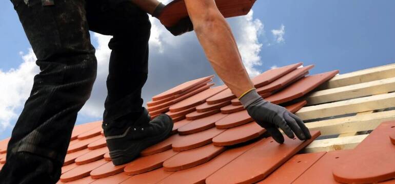 Montaż dachówki - kluczowe wskazówki i techniki