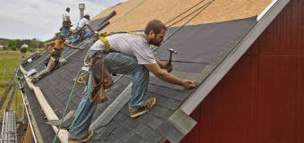 Remont dachu w domu jednorodzinnym – co powinniśmy wiedzieć?