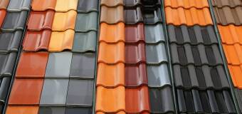Kiedy dachówka ceramiczna wymaga solidniejszej konstrukcji i starannego projektu dachu
