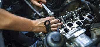 Mechanik samochodowy - jakie usługi świadczy?