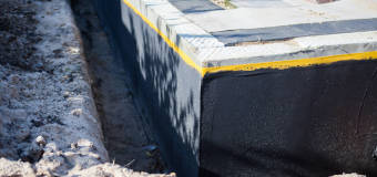 W jaki sposób dokonać zabezpieczenia budynku przed wodą?