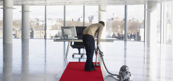 Wysokiej jakości usługi z zakresu sprzątania pomieszczeń biurowych z Zakładem Sprzątania Wnętrz "MOP 83" Spółka z o.o.