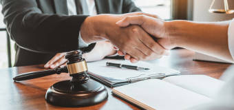 Na czym polega pomoc prawna udzielana przez Radcę Prawnego Jerzego Nadarzewskiego?