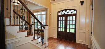 Schody i balustrady w stylu klasycznym od firmy DREWKOM