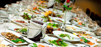 Wesele z cateringiem – czy to dobre rozwiązanie?