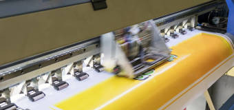 Rodzaje druku wielkoformatowego stosowane w firmie Artkomp-Ideaart