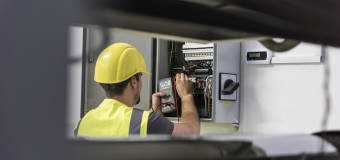 Usługi elektryczne z firmą Tomasza Blicharza