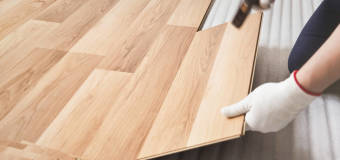 Mariusz Kicak Usługi remontowo-budowlane. Jakie są sposoby układania paneli podłogowych?