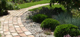 Kompleksowe usługi projektowania i pielęgnacji ogrodów w ofercie firmy Azalia Katarzyna Bodnar