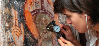 Kompleksowe usługi odnawiania dzieł sztuki oferowane przez Grażynę Lazarowicz