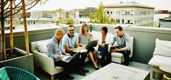 Budowanie pozytywnego wizerunku Twojej firmy tylko z Hdvice Michał Harwes!