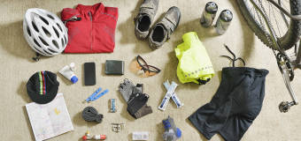 Specjalista z Moto-Ar wyjaśnia: w jakie akcesoria rowerowe warto się zaopatrzyć?