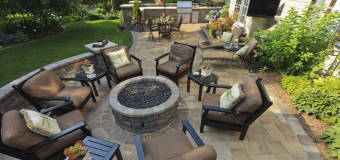 Czy warto zamówić grill kamienny w Zakładzie Kamieniarskim Fiedorowicz i Olechno?