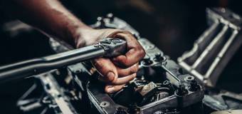 Jakie wymogi powinny spełniać silniki stosowane w motosportach?