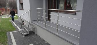 Jakie są zalety balustrad ze stali od firmy Profi Stal?